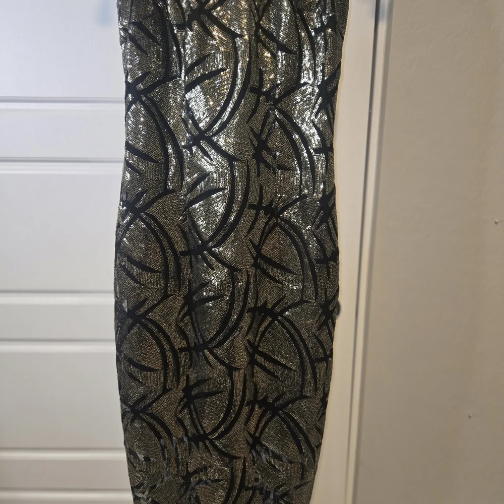 Marciano Black and Gold Sequin Dress - Picture 4 of 8